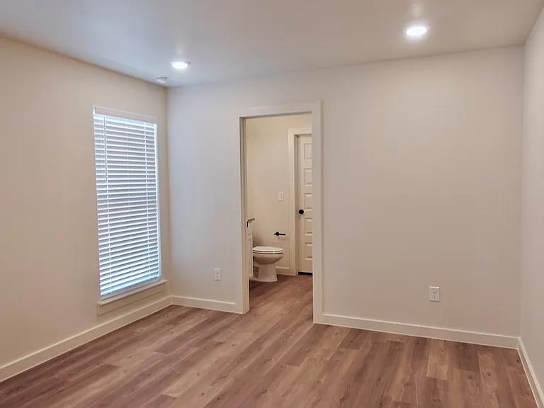 5917 Praline St — Photo 16