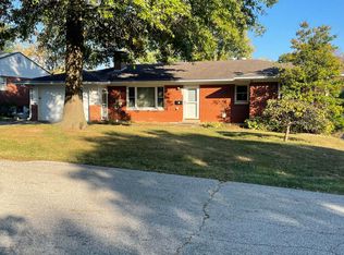 525 Aztec Trl, Frankfort, KY 40601