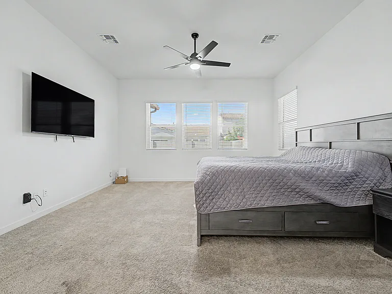 10112 E Trent Ave — Photo 17