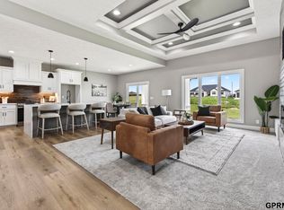 20126 U St, Omaha, NE 68135