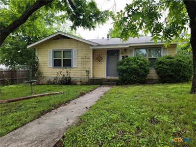604 W Avenue B, Lampasas, TX, 76550