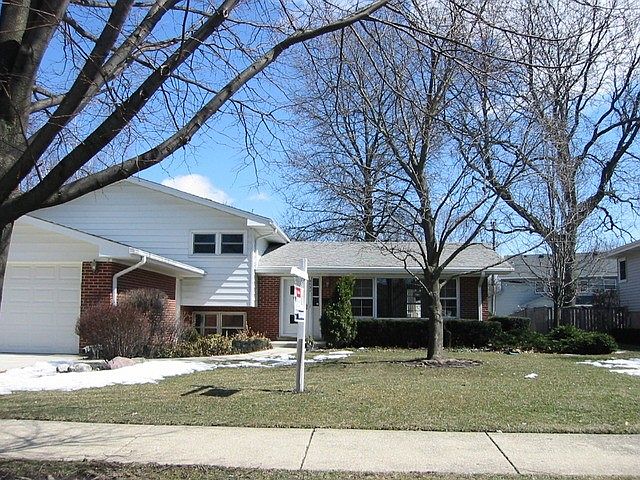 1st image of 2031 N Burke Dr