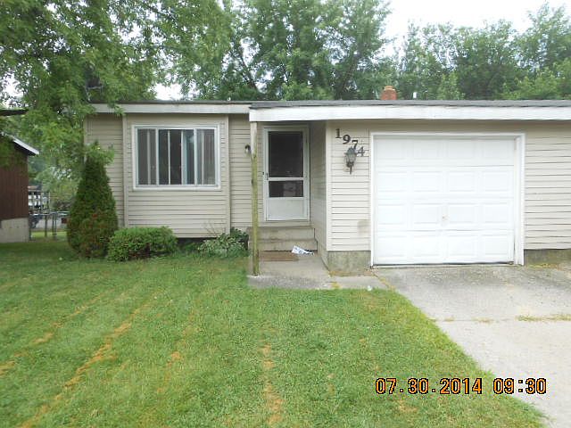 1st image of 1974 30th St SW