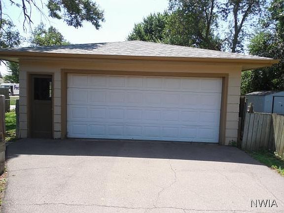 2nd image of 5116 Seger Ave