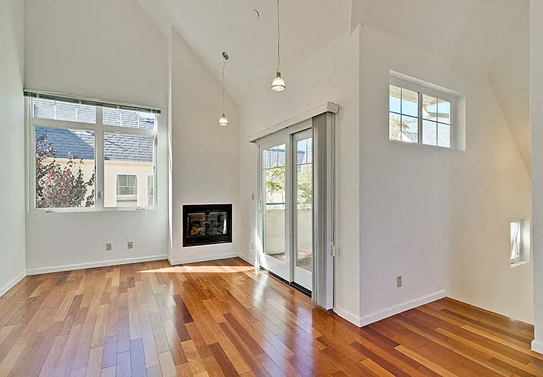 THE CLAY STREET RESIDENCES — Photo 32