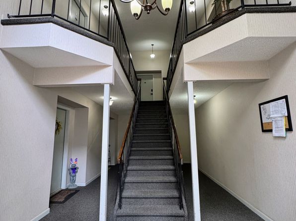 7 Drake Ln UNIT 7