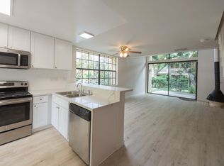 207 Pineview, Irvine, CA 92620