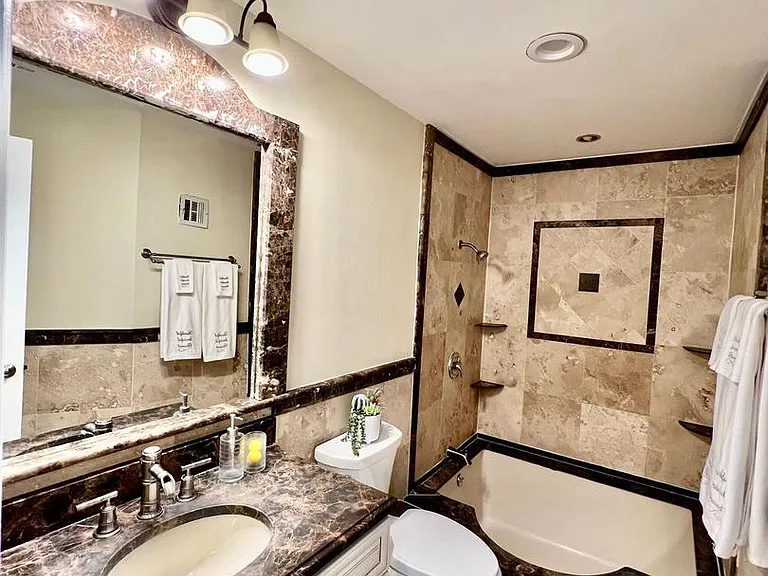 3319 Huntley Square Dr #A2 — Photo 4