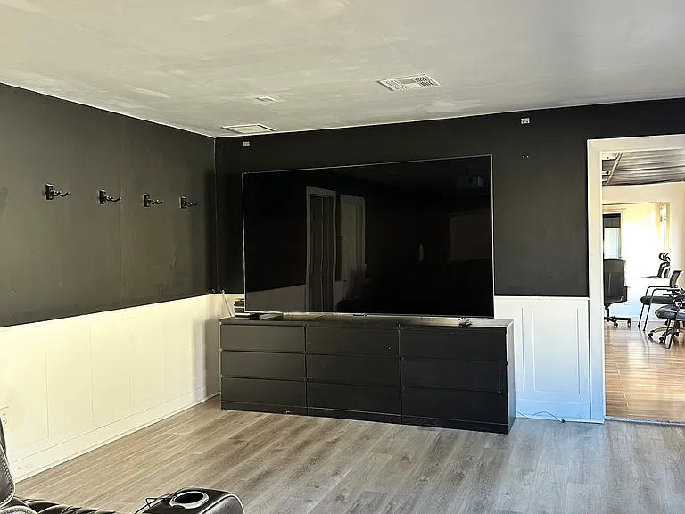 2705 Garnet Ave #2C — Photo 8