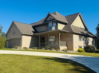 400 Indian Hills Rd, Oneida, TN 37841