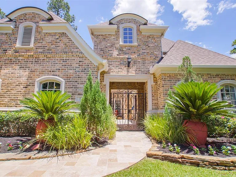 6 W Monteagle Cir — Photo 1