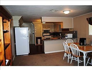 2nd image of 504 Redwood Dr
