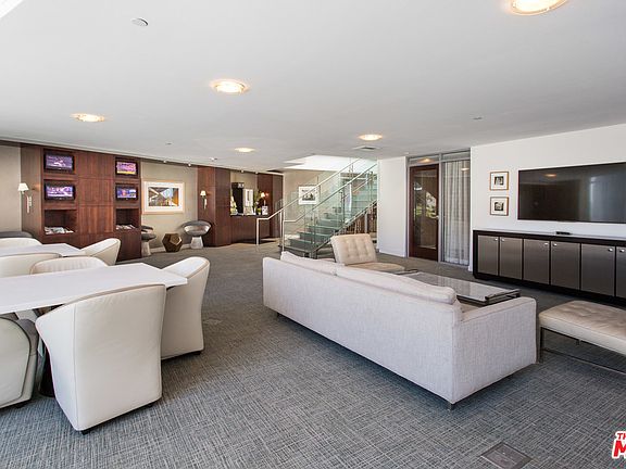3rd image of 13700 Marina Pointe Dr Unit 1111
