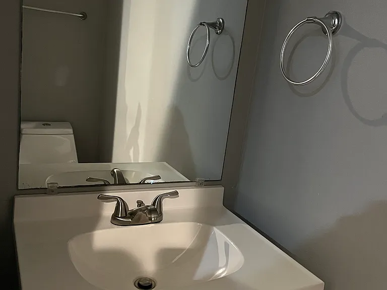 2500 Manson Ave #418 — Photo 7