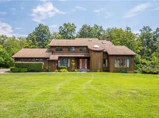 9 Highview Dr, Sewickley, PA 15143