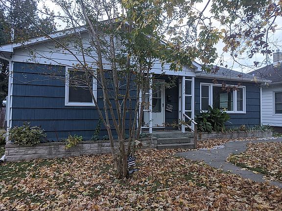 3rd image of 734 N 11th St