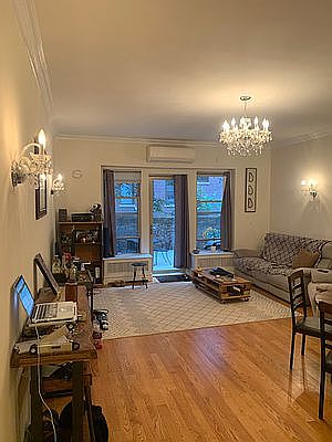 1st image of 168 W 77th St #1R