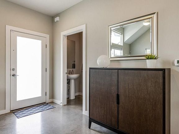 5th image of 301 W Stassney Ln Unit 3