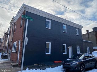 1416 S 20th St #A, Philadelphia, PA 19146