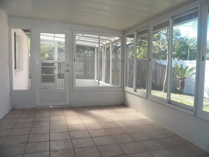 411 Abigail Rd — Photo 12