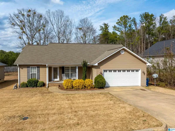 1012 Grove Pass SE, Jacksonville, AL 36265