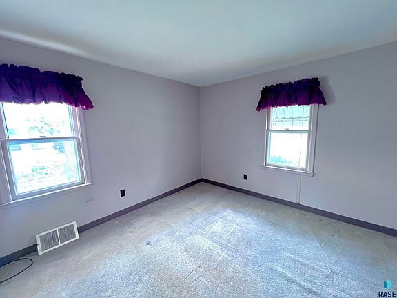 5th image of 1209 S Gary Dr
