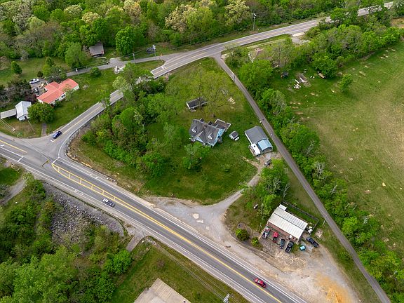 4th image of 1501 Highway 31 W