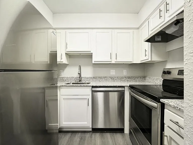 Southridge — Photo 10