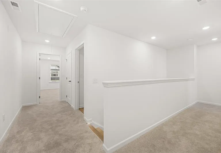 84 Smithwood Dr — Photo 9
