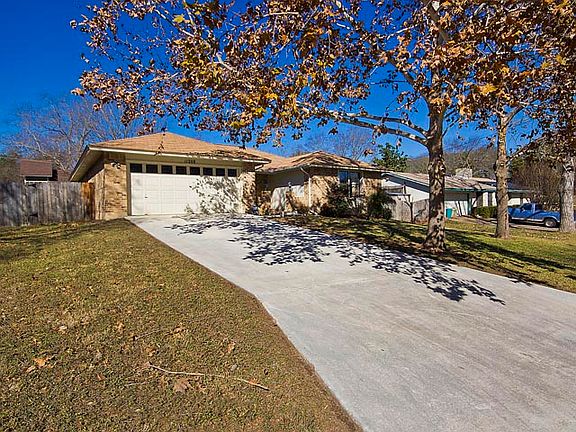 3rd image of 11208 Bluff Canyon Dr