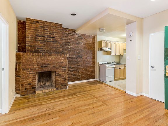 2nd image of 309 E 95th St #24A