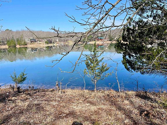 4th image of 88 Isleta Dr