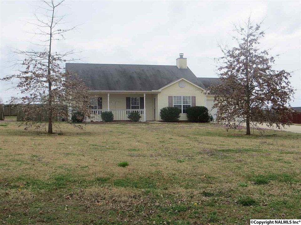 1st image of 106 Green Lea Ln