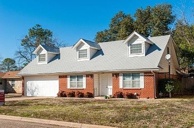 1st image of 1719 Chip Dale Dr N