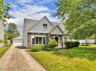 6877 Greenleaf Ave, Parma Heights, OH 44130