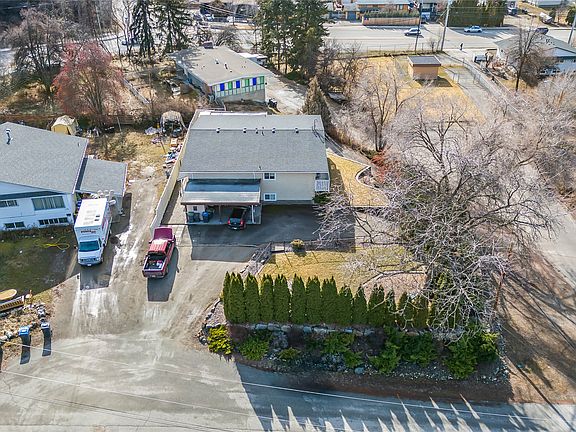 2nd image of 1105 Cactus Rd
