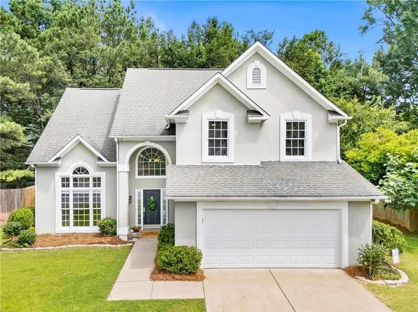 2705 Harper Woods Dr, Marietta, GA 30062
