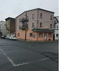 216 3rd St APT 3, Elizabethport, NJ 07206