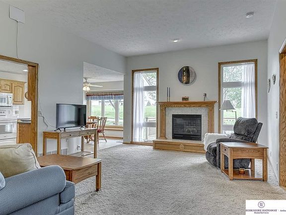 3rd image of 2310 Pilgrim Dr