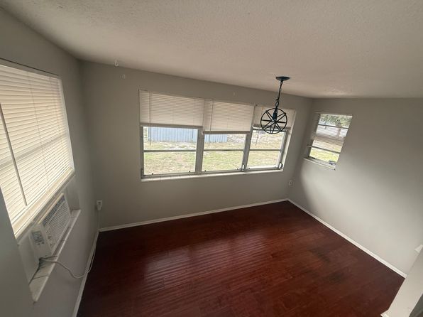 2622 45th Ave W