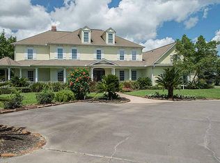 3258 S Pine Island Rd, Beaumont, TX 77713