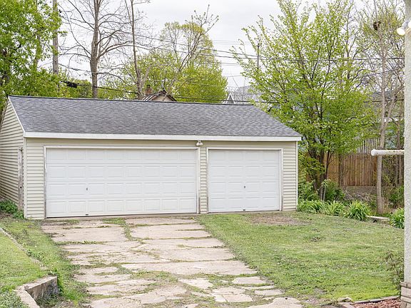 5th image of 1044 Cumberland St