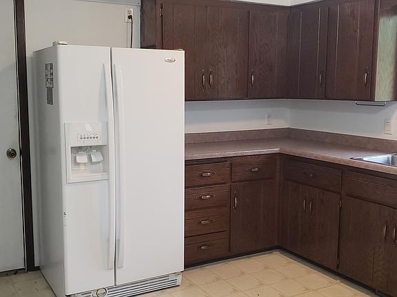 5th image of 1209 Hyland Dr #0