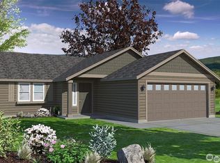 2043 N Oak Rd, Moses Lake, WA 98837