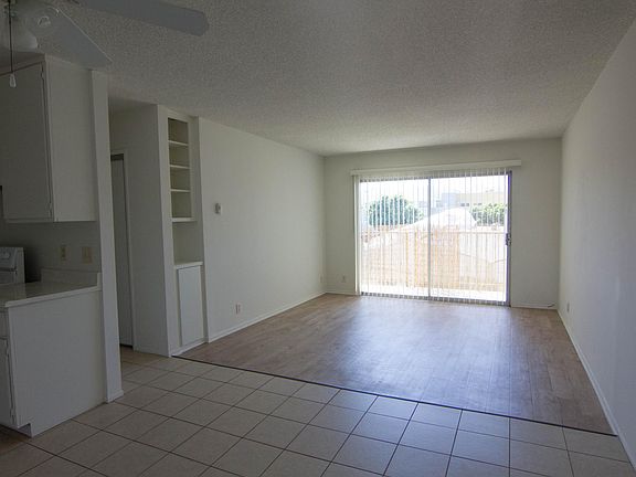 2nd image of 220 Bay St APT 210
