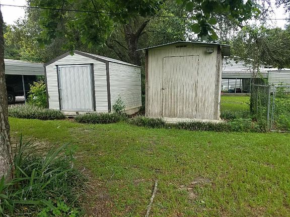 5th image of 311 Merritt Ln