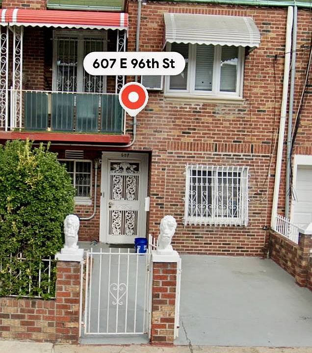 1st image of 607 E 96th St