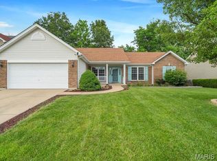 927 Annabrook Park Dr, O'Fallon, MO 63366