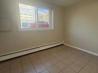 104 Montclair Ave #2A, Newark, NJ 07104