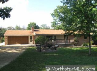 9281 Inver Grove Trl E, Inver Grove Heights, MN 55076